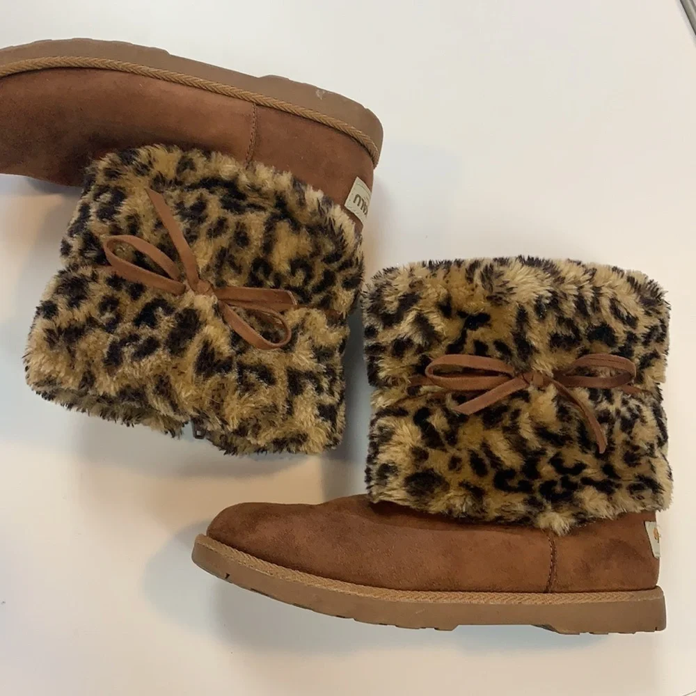Makalu California Girls faux cheetah fur Winterland  zipper ankle boots size 3